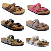 Wholesale mayari mens womens summer slippers sandals thick bottoms letter printed nonslip casual beach huaraches loafer slippers flip flops