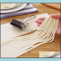 Wholesale Baking Pastry Tools Bakeware Kitchen Dining Bar Home Garden Stainless Steel Noodle Lattice Roller Shallot Cutter Pasta Spaghetti Maker Hi