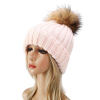 Wholesale 2Pcs Parent Child Ribbed Knitted Beanie Hat Set Mother Baby Family Winter Pom Pom Warmer Solid Color Cuffed Skull Cap1