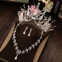 Wholesale Hot Sale Luxury Bride Crown Headdress Golden Atmosphere Wedding Dress Necklace Earrings Three piece Wedding Accessories Fine jewelry