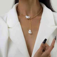 Wholesale Simple temperament single layer O shaped chain clavicle chain baroque pearl necklace female