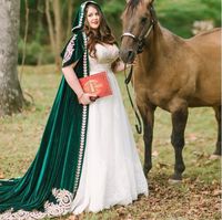 Wholesale 2021 Winter Plus Size Wedding Dress Cloak Cape Hooded with Lace Applique Dark Green Velvet Women Wraps Long Sweep Bride Formal Shawls