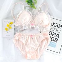 Wholesale Sweet Cute Kawaii Underwear Women Sexy Wirefree Star Bra and Panty Set for Young Girl Teenage Bralette White Black Pink Lingerie
