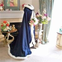 Wholesale Red Hooded Bridal Cpae Warm Fur Trim Winter Cape Stunning Wedding Cloaks Hooded Long Party Wraps Jacket Bridal White Ivory Wrap