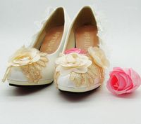 Wholesale Dress Shoes CM High Heels Champagne White Lace Flowers Wedding Bride Handmade Sweet Designer Plus Size Bridal Party Pumps1