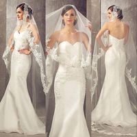 Wholesale 2021 Real Image Meters Bridal Veils Wedding Hair Accessories White Ivory Long Lace Appliques Tulle Cathedral Length Church Veil
