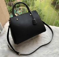 Wholesale Hot classic unisex shoulder bag handbag messenger shopping bag business handbag fashion embossed leather PU material