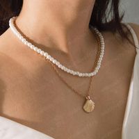 Wholesale Vintage Gold Bead Shell Choker Necklace for Women Sequin Pendant Necklace Imitation Pearl