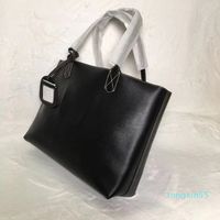 Wholesale Designers Womens Handbags Purses onthego tote bag fashion bags Multi Pochette It s made of genuine leather