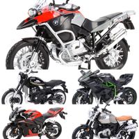 Wholesale Maisto R GS S RR ZX R Z900RS H2 R CBR600RR Diavel Carbon Monster Diecast Alloy Motorcycle Model Toy Y1201