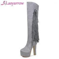 Wholesale Boots Lasyarrow Plus Size Faux Suede Winter Women High Heels Knee Fringe Tassels Black Red Beige Gray Punk F5851