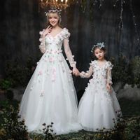 Wholesale Family Matching Outfits Mother Daughter Dresses Wedding White Princess Dress Ball Gown Mommy And Me Clothes Girl Long Tutu