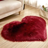 Wholesale Plush Heart Shape Mat Living Room Office Imitation Wool Carpet Bedroom Soft Home Non Slip Rugs EEF3577