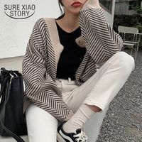 Wholesale Knitted Striped Cardigan Sweater Women Fashion Patchwork Top Autumn Long Sleeve Casual Outwears V Neck Buttons Coat