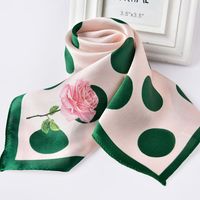 Wholesale Scarves Real Silk Square Scarf For Women Print Bandana Natural Headscarf Kerchief Small Suqare Hair x65cm