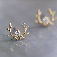 Wholesale Stud Classic Small Golden Antler Women Earrings Fashion Exquisite Animal Earring Wedding Party Jewelry1