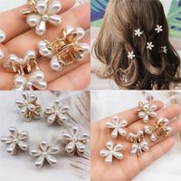 Wholesale Daisy Pearl Hair Clips Mini Elegant Metal Plastic Side Clip Claws Women Girl White Make Up Hairpin Jewelry Accessories Hot Sale yx M2