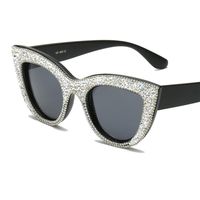 Wholesale High Quality Cat Eye Vintage Brand Designer Crystal Sunglasses Women Bling Rhinestone Glasses Rave Festival Party Eyewear