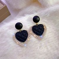 Wholesale 2021 New Fashion Heart Earrings Women s Luxurious Geometric Full Rhinestone Korean Gold silver Color Love Jewelry