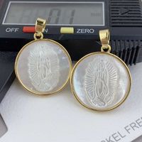 Wholesale Our Lady of Guadalupe Necklace Pendant Women Natural Mother of Pearl Shell Round Medal Pendants Trendy Jewelry G0927