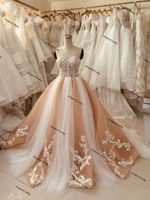 Wholesale Champagne and White Wedding Dresses Sweetheart Lace up Corset Top Crystal A line Wedding Gowns Luxurious robes de mariée