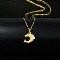 Wholesale Pendant Necklaces Dropship Stainless Steel Chain Necklace For Women Jumping Dolphin Gold Color Fish Trendy Engagement Jewelry