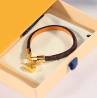 Wholesale Luxurious quality punk bracelet with pad lock pendant and genuine leather k gold plated women engagmen jewelry gift PS8240