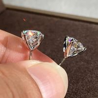 Wholesale Stud Vintage Silver Color Four Prong Solitaire Earrings Brilliant Crystal Zirconia For Women Engagement Wedding Jewelry