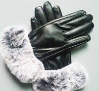 Wholesale European and American designer brand windproof leather gloves lady touch screen rabbit fur mouth winter heat preservation wind style