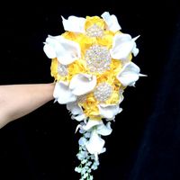 Wholesale Wedding Flowers Arrival Gold Yellow Roses With White Callalily Bridal Bouquets Cascading Style Accessoires De Mariage
