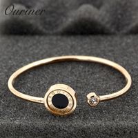 Wholesale Luxury Brand Love Roman Numeral Turnable Bracelet For Women Black White Shell Jewelry Two Side Cuff Bangle K0058