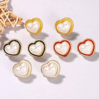 Wholesale Korean Star Heart Stud Earrings For Women Cute Romantic Simulated Pearls Pendant Earrings Jewelry Girlfriend Gifts Hot