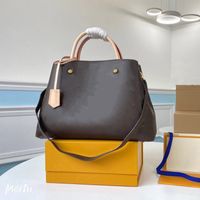 Wholesale Fashion Leather womens luxurys designers messenger Woman Mens waist mini shoulder Crossbody handbag Chain Purses Tote Bag Wallet Bags