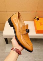 Wholesale MEN s Real LEATHER Wholecut OXFORD SHOES Classic DESIGNER LUXURY DRESS SHOES Brown Black Hand Painted Office FORMAL Business MAN SHOE