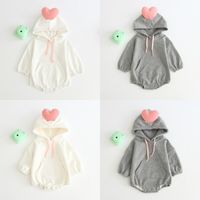 Wholesale Baby Girl Romper Heart Newborn Jumpsuit Big Pocket Boy Hooded Rompers Cotton Long Sleeve Bodysuit Boutique Baby Clothing Y2