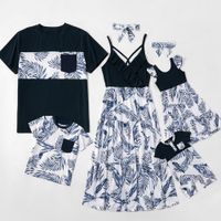 Wholesale Family matching beach holiday outfits girls leaves printed dress Bows headbands women backless suspender dress father boys stripe T shirt baby rompers Q0609