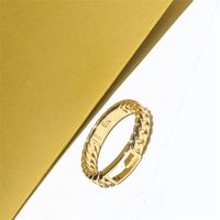 Wholesale Mens Womens Vintage Charms Fashion Gold Plated Ring Luxurys Designers Jewelry Rings Women F Letter Rings Valentine Gift With Box ZY