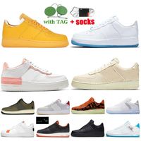 Wholesale Top Quality Women Men Designer Casual Shoes White Off University Gold LX UV Reactive Shadow Coral Pink Beige Hare Space Jam Trainers Halloween Undefeated Sneakers