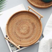 Wholesale Rattan Storage Tray Round Basket with Handle Hand Woven Rattan Tray Wicker Basket Bread Fruit Food Breakfast Display L with fast shipment
