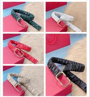 Wholesale New letter belt Universal for men women Gold Alloy Buckle Adjustable and Retractable Fashionable casual Classic style