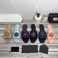 Wholesale 2022 Beach slippers Classic Lace Flat heel Summer Lazy Designer fashion crystal flower flops leather lady Slides women shoes Hotel Bath Ladies sexy Sandals size