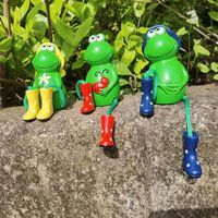 Wholesale Garden Decorations Frog Statue Lovely Hanging Creative Resin Crafts Plug in Micro Landscape Decoration Ornaments cm