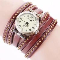 Wholesale Wristwatches Geneva Bracelets Womens Wrist Watch Vintage Red PU Winding Rivet Strap Roman Digital Copper Subdial Ladies Quartz Gift