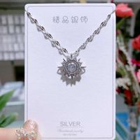 Wholesale Pendant Necklaces Shijia jitter S925 Pure Sier Snowflake Necklace romantic light luxury concise tiktok gift