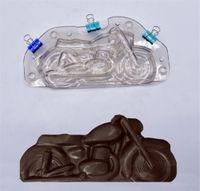 Wholesale New Dining D Plastic Motorcycle Chocolate Mold DIY Handmade Cake Molds Polycarbonate Autobike Chocolate Baking Tool Cake Decorating Tools