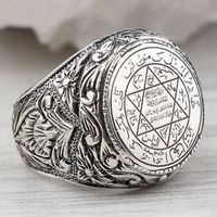Wholesale Designer Rings Fashion Ancient Greek Five pointed Star Astronomical Figure Ring Good Luck Amulet Religious Personality Men s Jewelry Gift