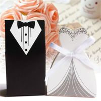 Wholesale 100pcs Wedding Favor Candy Box Bride Groom Dress Tuxedo Party w Ribbon Gifts Bag Souvenirs DIY Wedding Favours Paper Gift Y0712