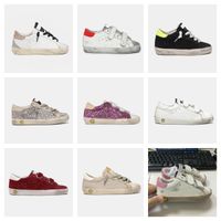 Wholesale White Italy kids size shoes Casual Classic Do old Dirty Golden Glitter Shearling Sneakers Bicolor Leather Low Top Star And Heel Metal Lettering childrens shoe