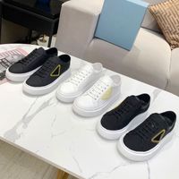 Wholesale Women s designer black and white casual shoes lovers canvas shoes high top and low top frame sneakers