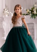 Wholesale Girl s Dresses Custom Emerald Tulle Flower Girl Dress For Wedding Gold Sequins V Neck Princess Party Pageant Gown Cap Sleeve